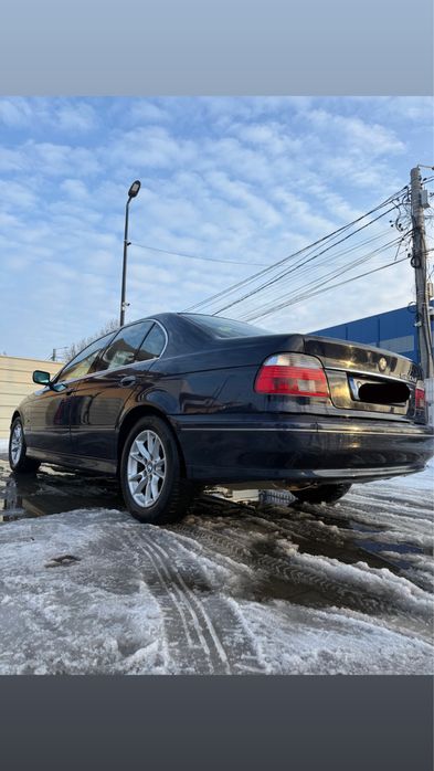 Vand BMW E39 perfect functional SCHIMB CU F10 + diferenta