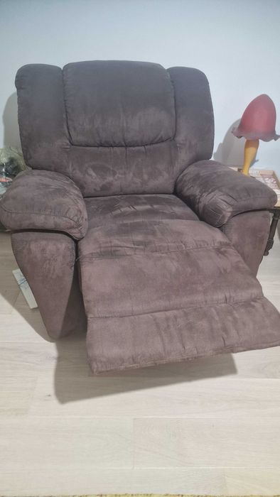 Canapea extensibila si 2 fotolii