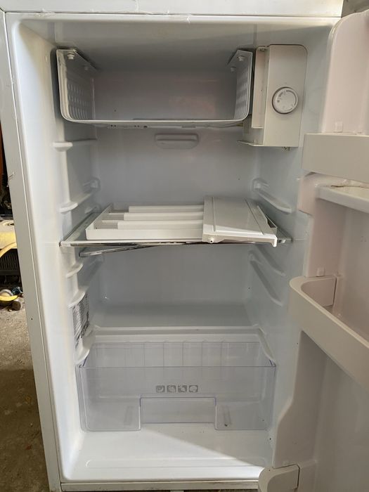 Холодильник фирмы artel.