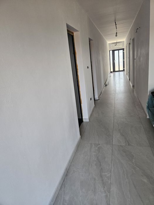 Vând casa nouă  sat.Mandruloc jud. Arad