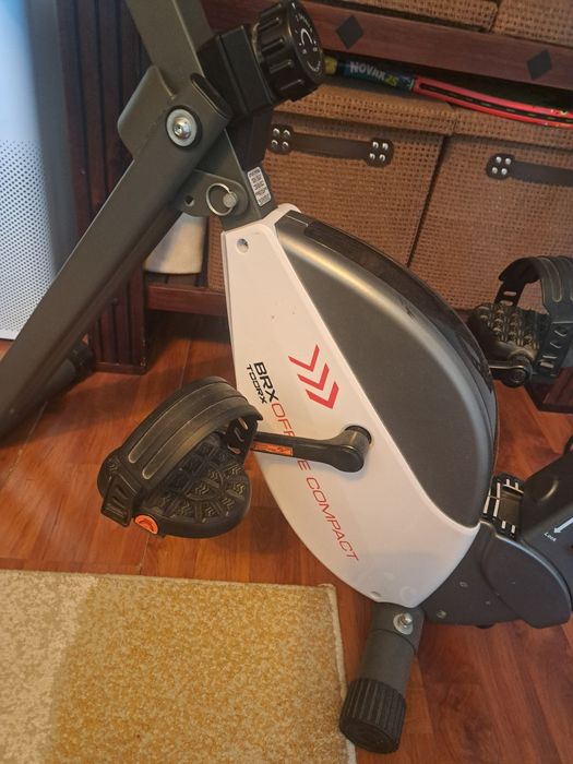 Bicicleta fitness cu spatar TOORX BRX OFFICE COMPACT, Pliabila, Volanta 6 kg, Greutate maxima 100 kg, Suport laptop/tableta, Suport pahar