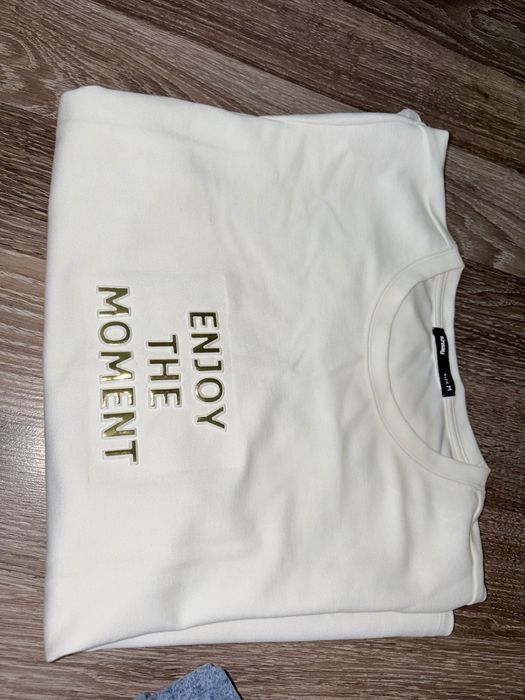 Дамска блуза „enjoy the moment “