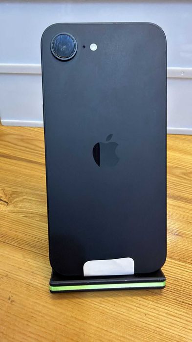 iPhone 16e, 128GB, 5G, Black, Impecabil, Nota 10/10