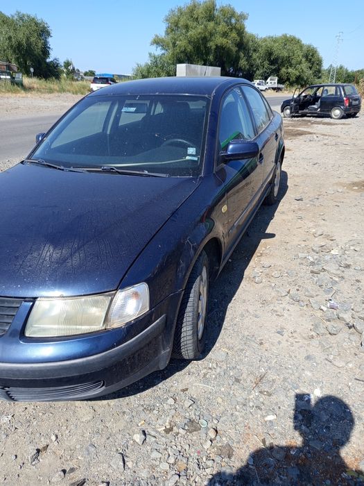 Фолксваген  пасат  1.9 100 кс 2001г на части