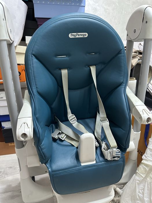 Продам детский стульчик Peg Perego