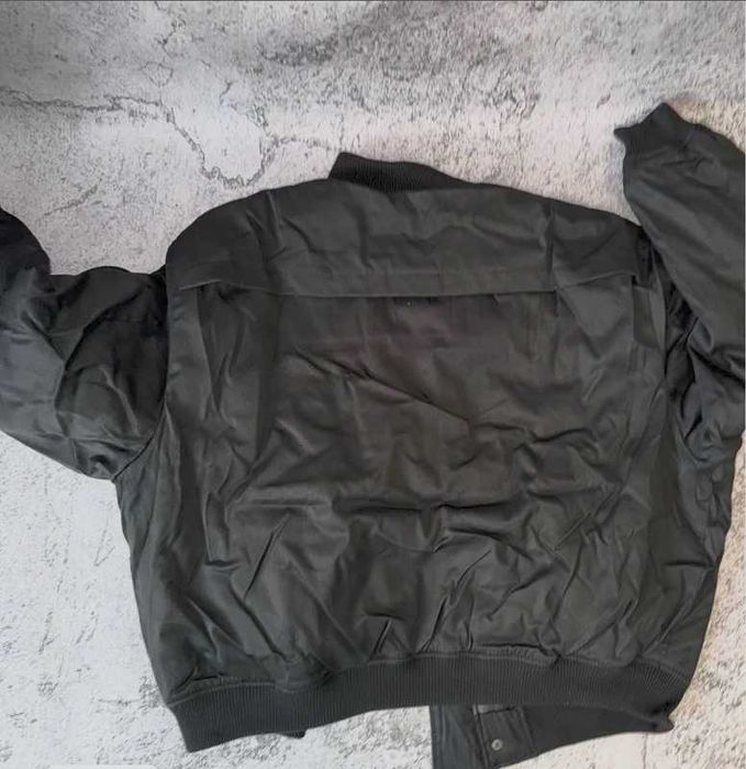 Бомбер vetements police