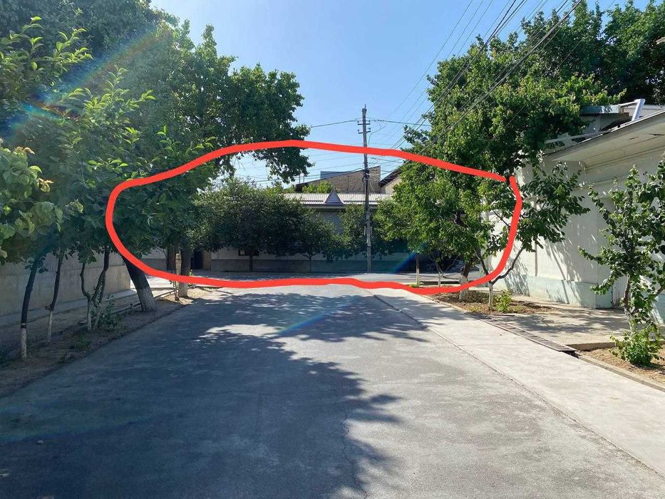 Xuvaydo va O'zbekiston mahallasida uy sotiladi