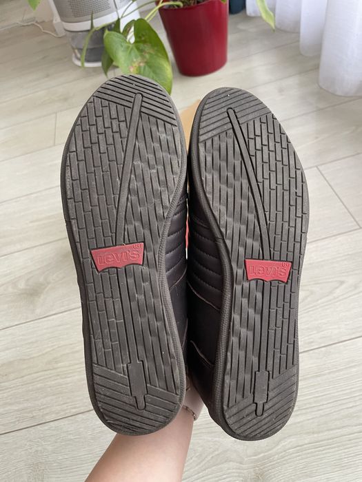 Pantofi piele barbati Levis, marime 41