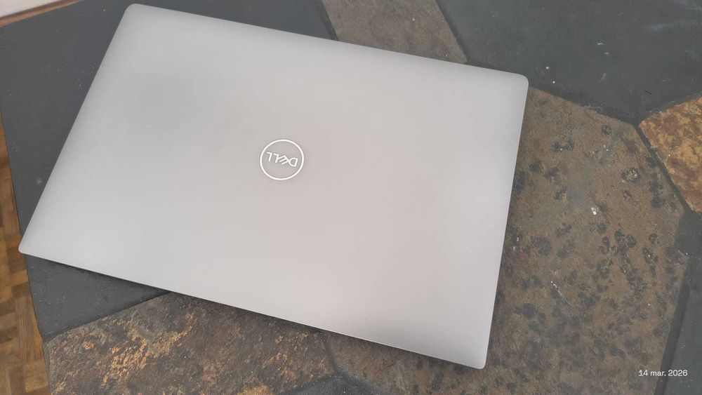 Dell Precision 5540 – Performanță Premium (32GB RAM / 477 SSD)