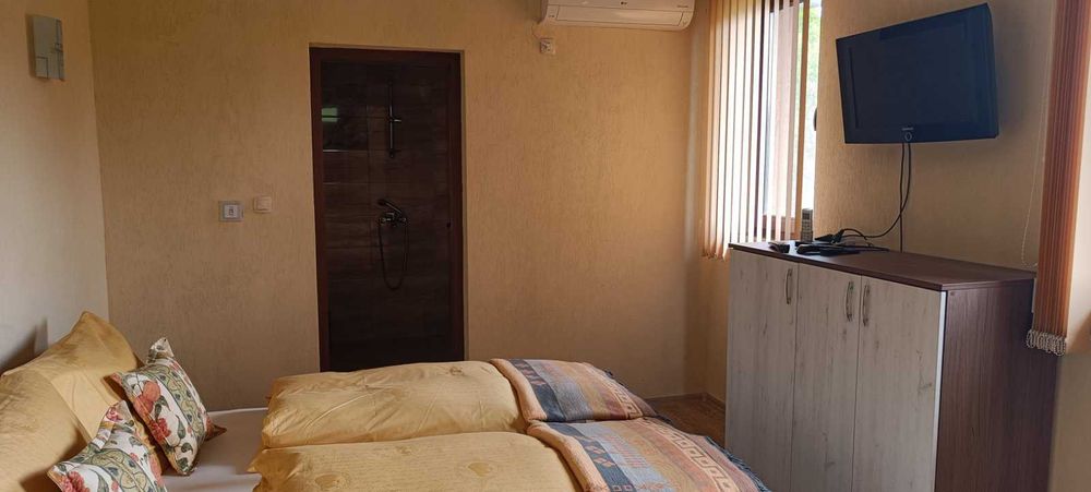 Дава се под наем Къща в Павел баня - 200 кв.м за 1530 € - Снимка #9