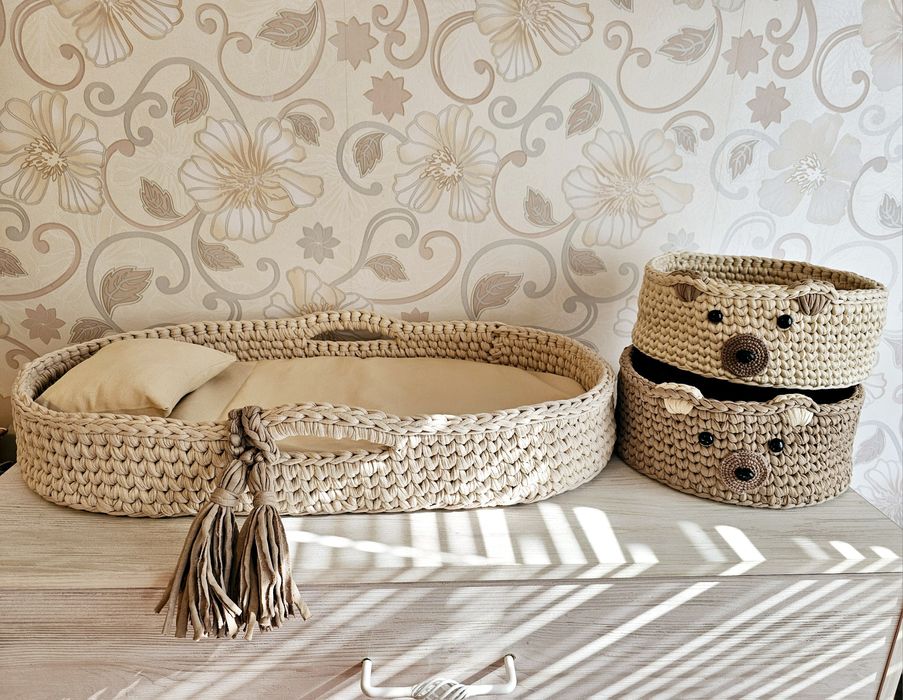 Повивалник, легло за бебе, молзес кошница