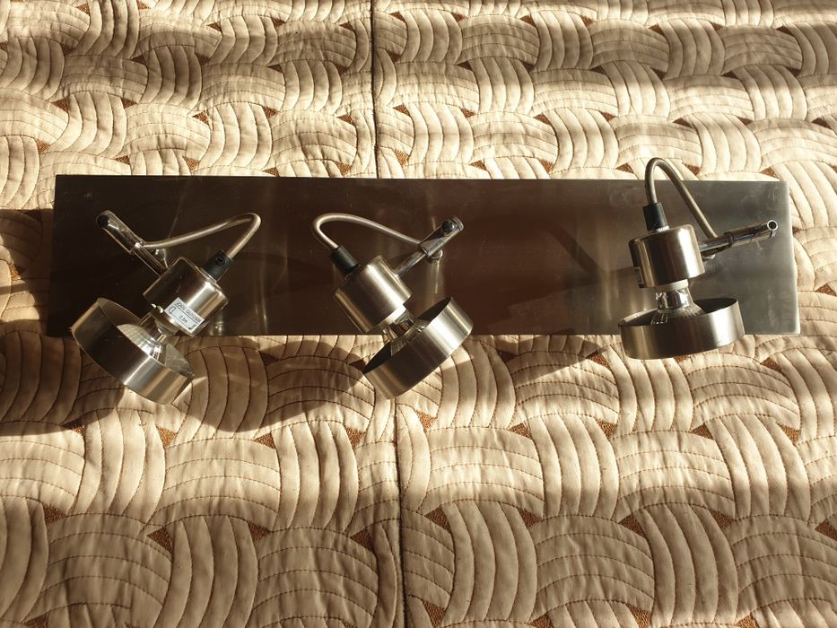 Лампа за стена, 3 крушки