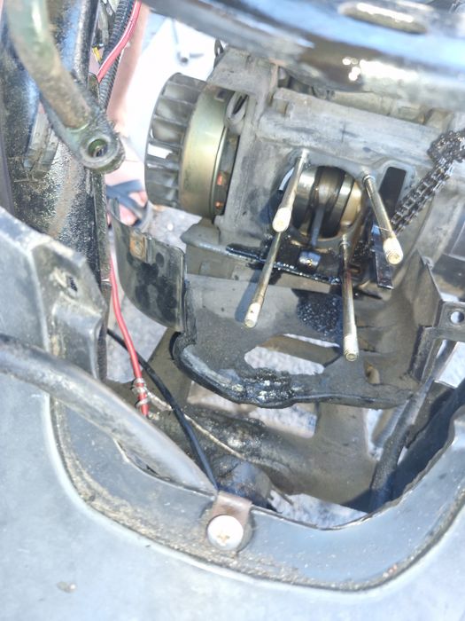 Service Mobil Scutere