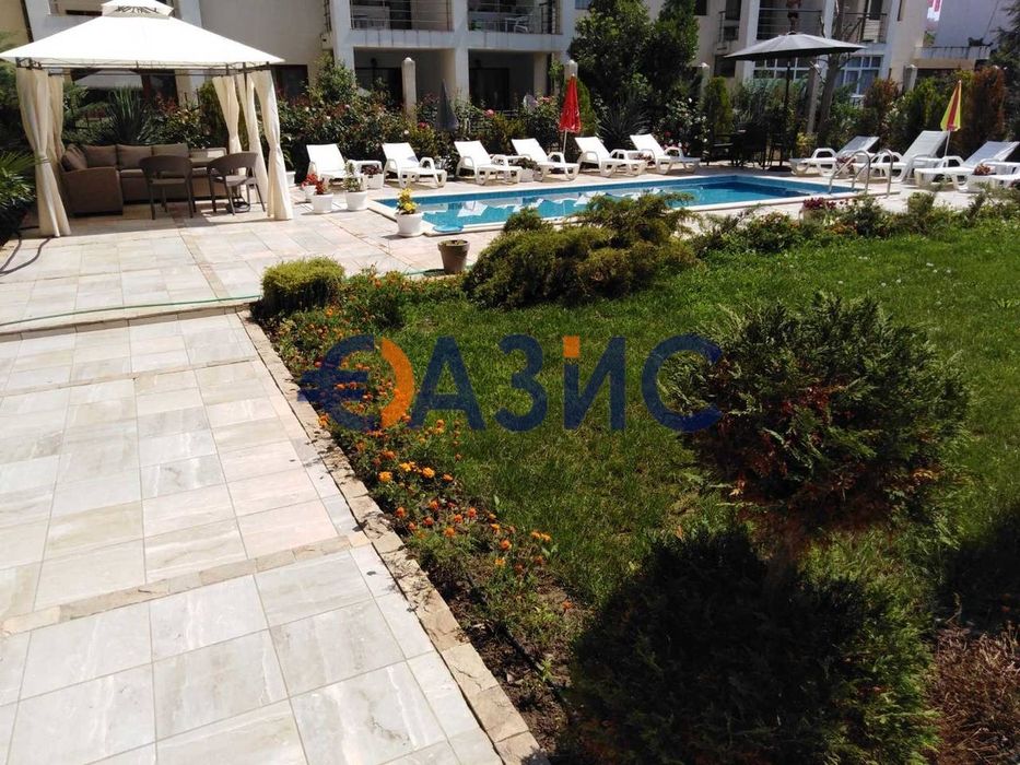 Продава се Двустаен апартамент в к.к. Слънчев бряг - 188 кв.м за 399 €/кв.м - Снимка #1