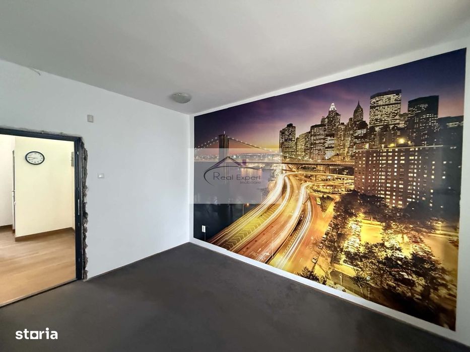 Apartament 4 camere-Piata Cipariu pentru birou sau locuit