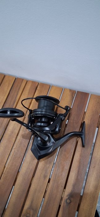 3 Броя Нови макари 14000 Black edition  17+1 лагера
Касти