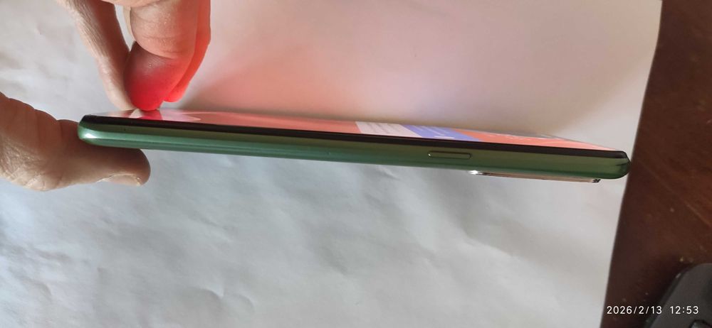 Продам смартфон Realme 6i 64Gb