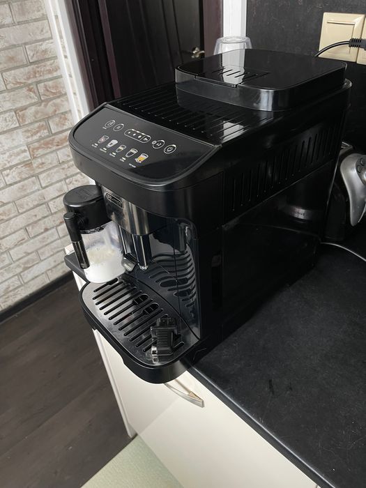 Кафемашина Delonghi Magnifica Evo