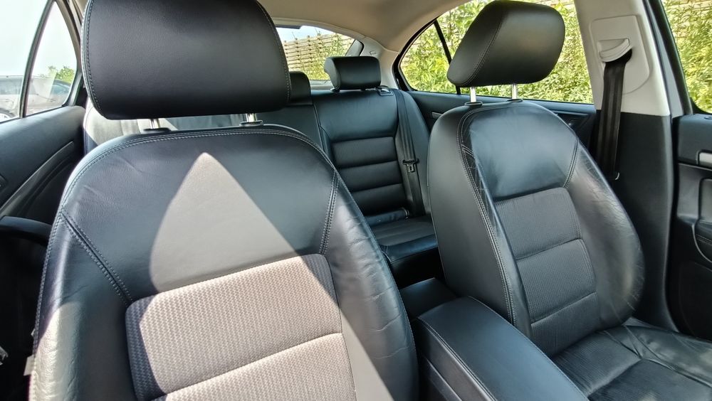 Skoda Octavia 2 | 2.0 TDI 140 CP (BMM) | Sound System | Climatronic | DPF Activ | Unic Proprietar RO