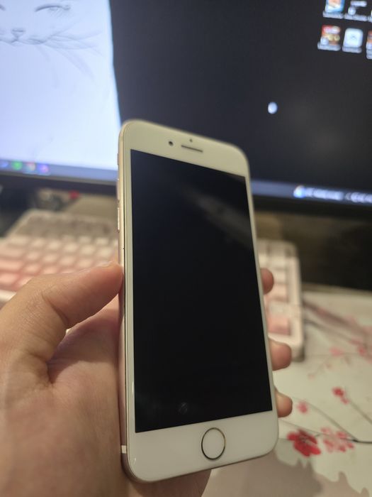 Продам iPhone 7 32 gb