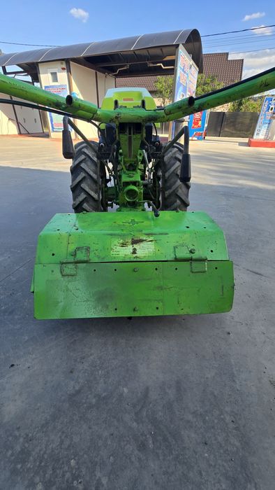 Vând motocultor Grillo 18.5 cp cu pornire electrică si manuală  in stare impecabila de funcționare