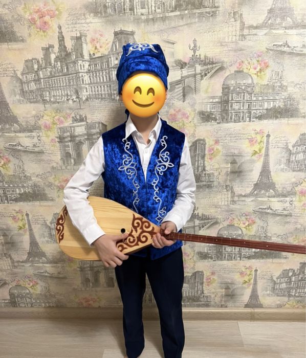 Костюмы национальные, жилеты