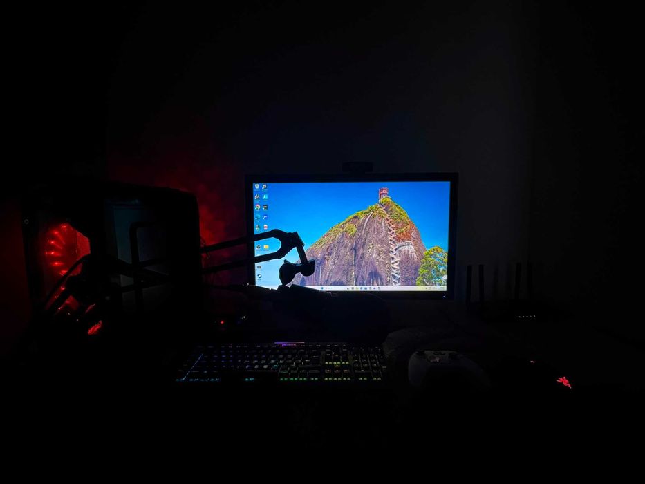 Setup complet pentru gaming