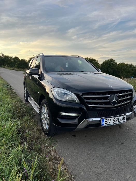 Vand/schimb Mercedes ml 250 anul 2013