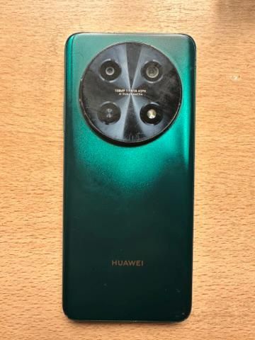 Продам телефон Huawei Nova 12i