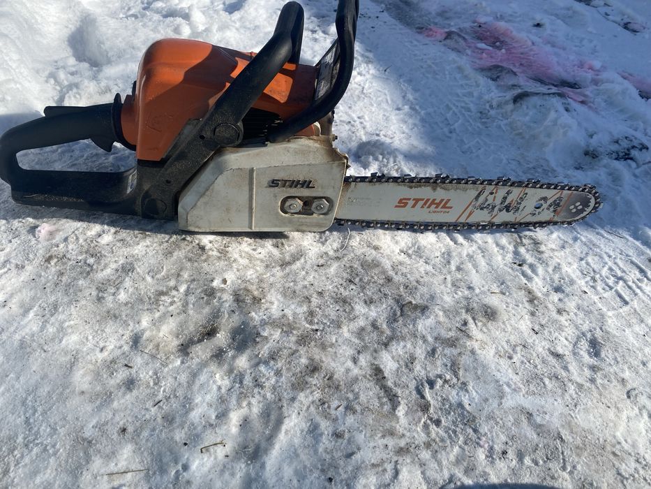 Продам бензопилу stihl ms180