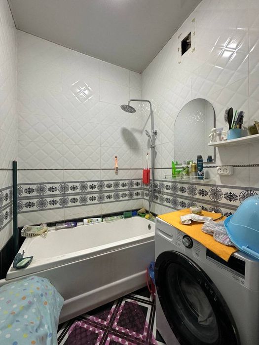 Продаётся двухкомнатная квартира Юнусабад 13