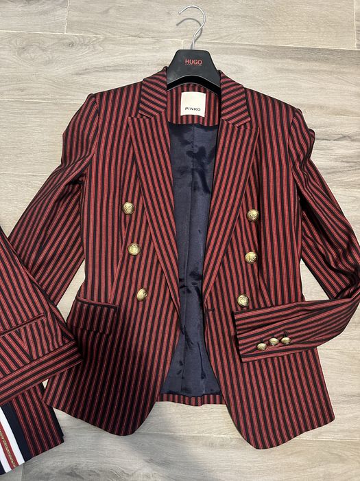 PINKO costum intreg de la 3320 la 1200 de lei