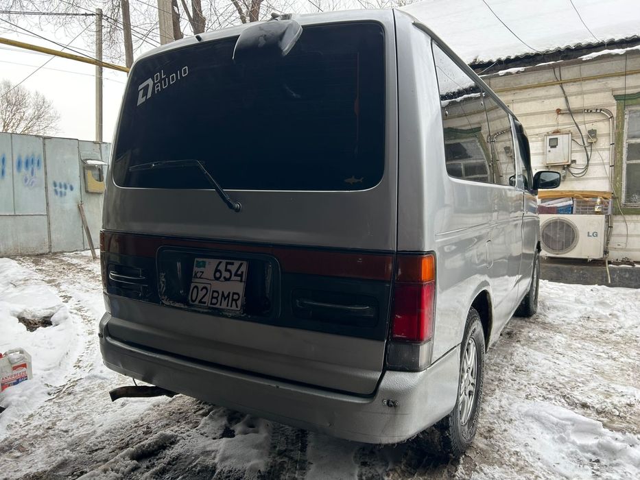 Mazda bongo friendee
