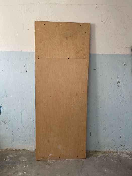 Продам стол б/у в отличном состоянии