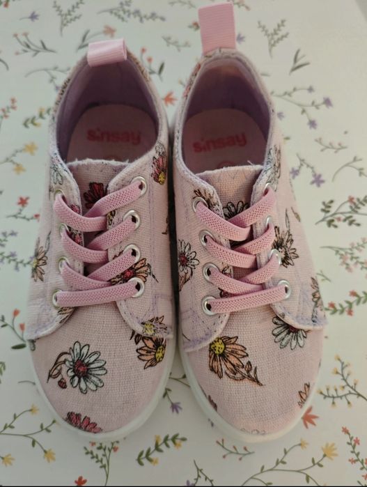 Teniși Sinsay, mărime 27