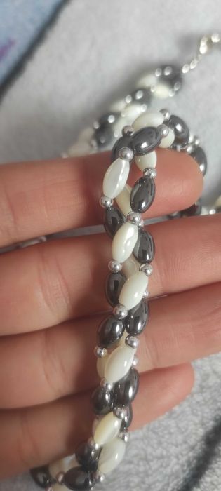 Колие от речни перли и гривна