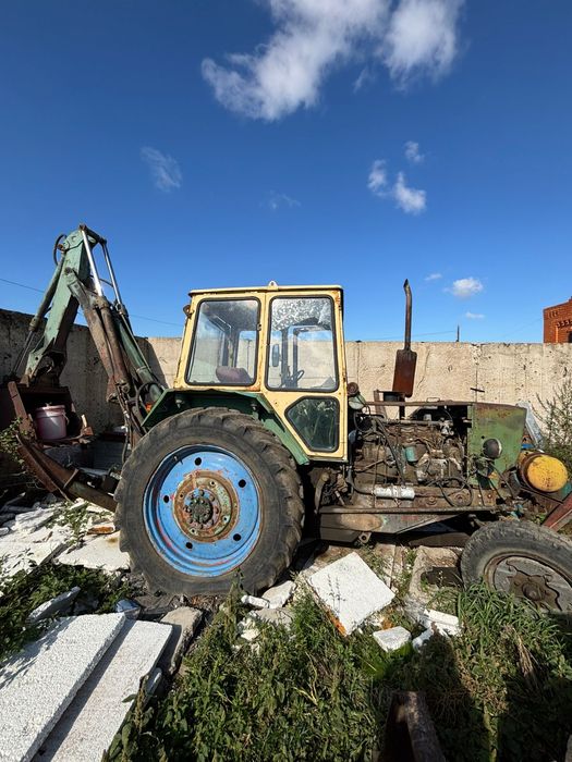 Экскаватор ЮМЗ 6