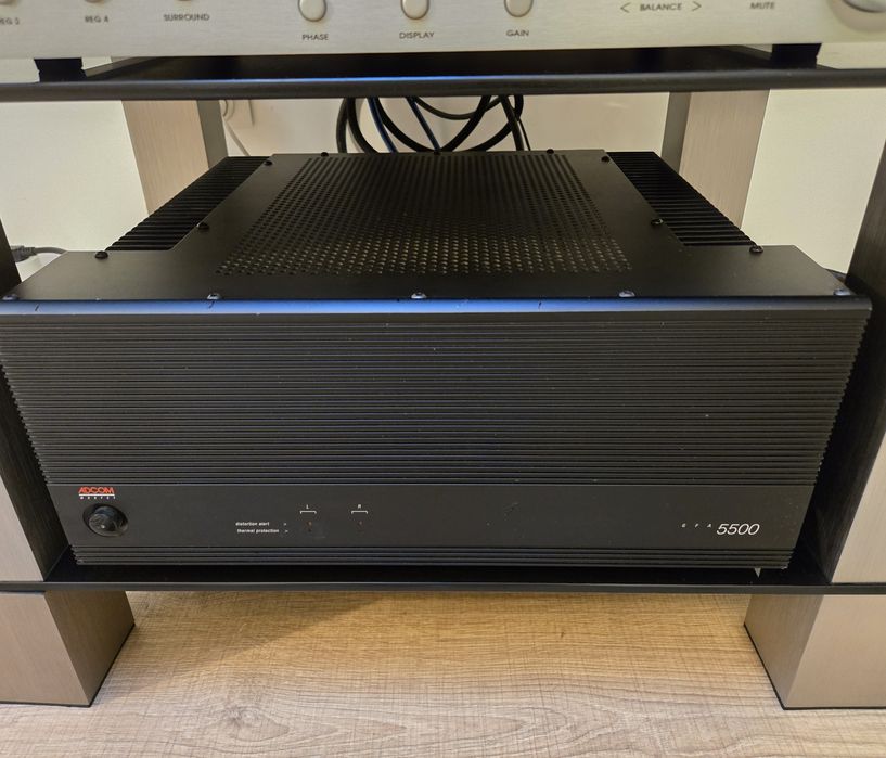 Amplificator Adcom GFA555