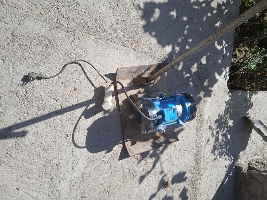 Виброплита электрическая