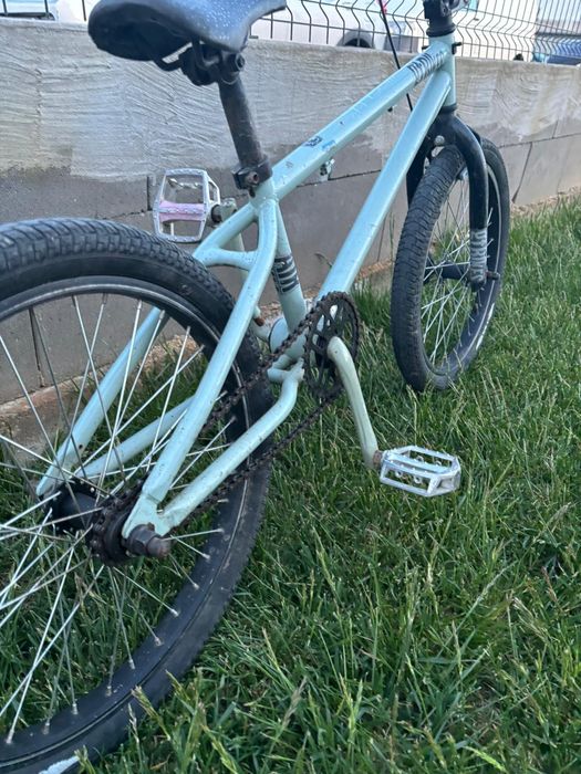 Vând BMX GTbikes