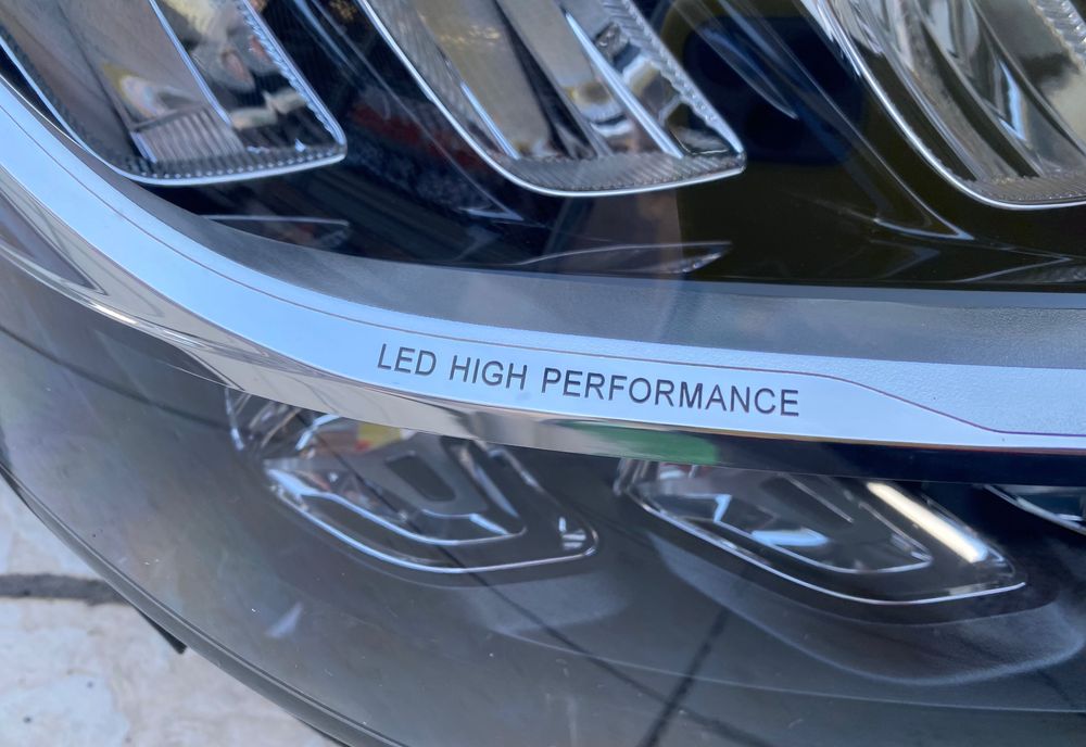 Фар far десен фарове Led за Мерцедес Ц205 Mercedes C-класа W205 фейс