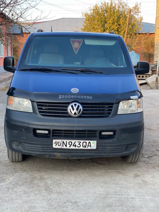 Продается Volkswagen T5 2010 года машына на ходу сел и поехал