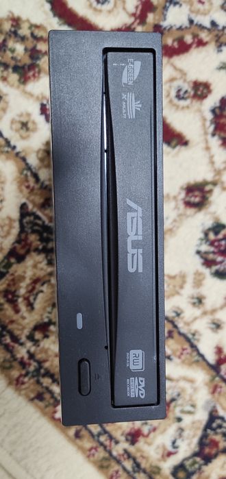 DVD Writer Model DRW-24F1ST a