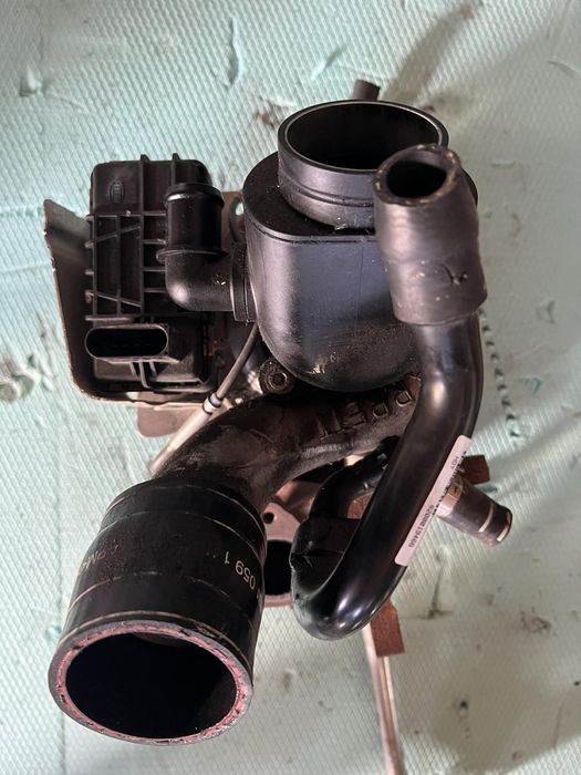 Турбо за Aydi A4 B8 3.0 TDI 2010 g цена 600 лв