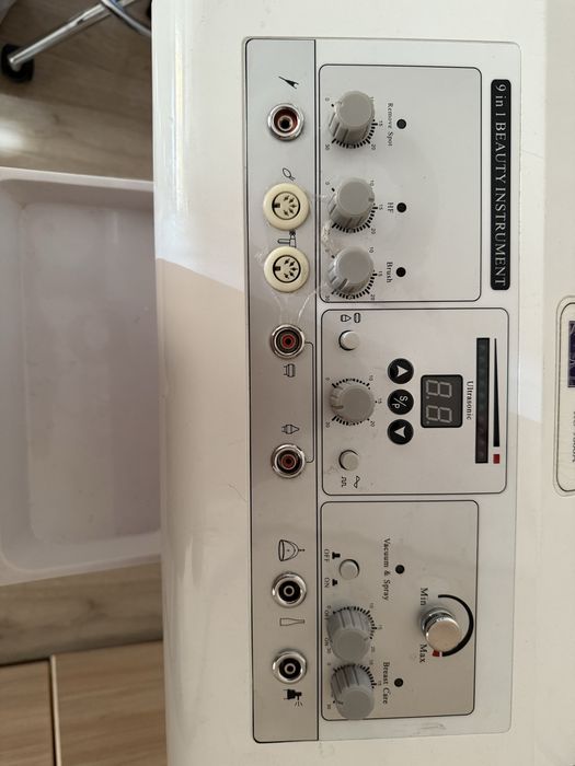 Косметологический комбайн