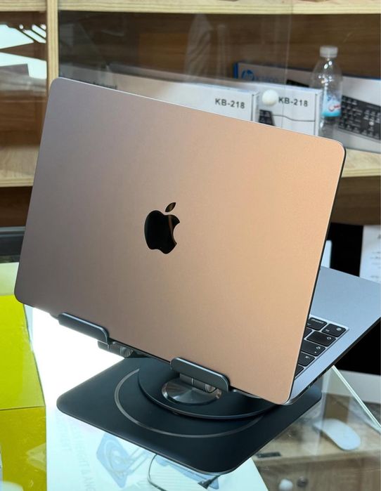 Laptop Apple , MacBook Air M2 , ca NOU