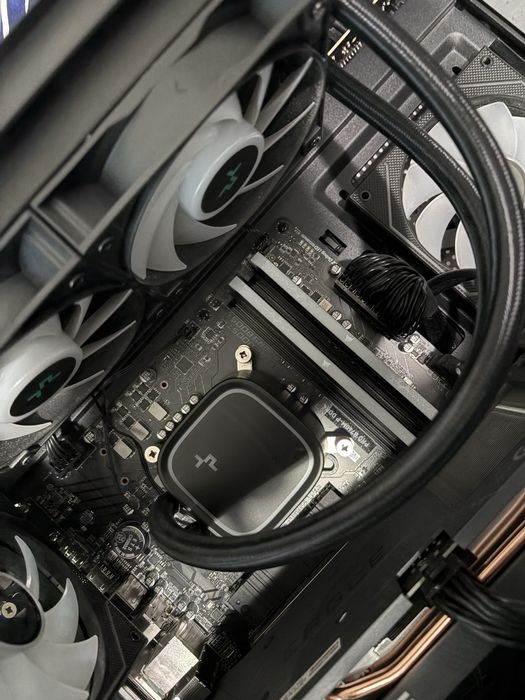 Cooler deepcool le520