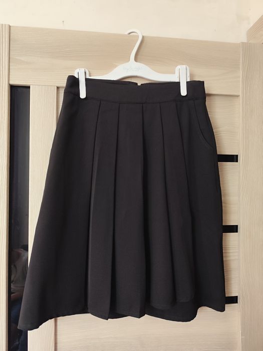 Юбка      черная