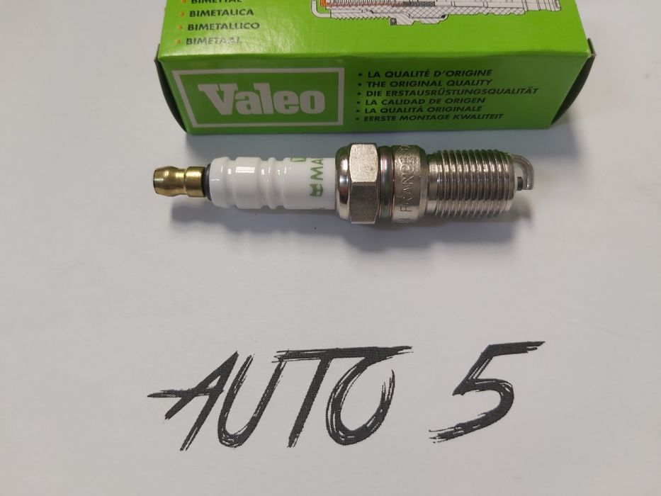 Запалителни свещи VALEO за Рено Еспейс 2.0/2.2