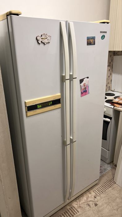 Холодильник самсунг